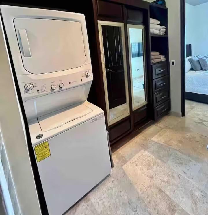 Luxury Oceanfront Condo On Cerritos Beach San Carlos  Ngoại thất bức ảnh